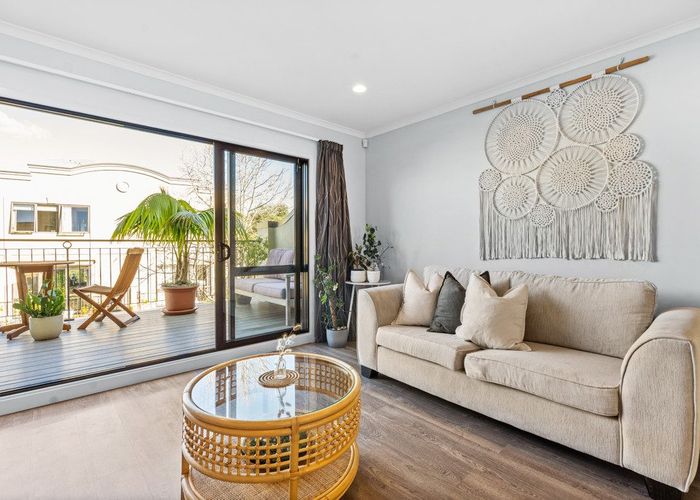  at 2B/168 Mokoia Road, Chatswood, North Shore City, Auckland