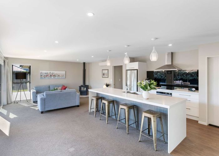  at 27 Craig Thompson Drive, Lincoln, Lincoln