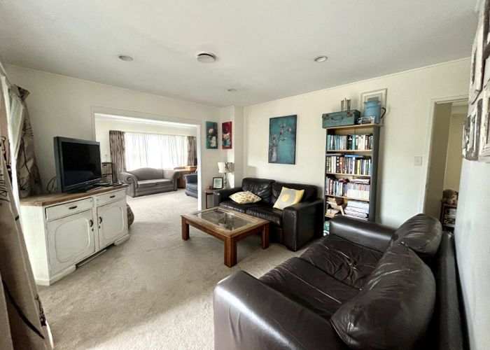  at 200 Clovelly Road, Bucklands Beach, Manukau City, Auckland