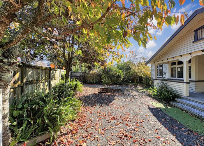  at 17 Fow Street, Hamilton City Central, Hamilton, Waikato