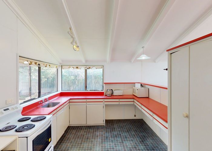  at 11 Hydrabad Drive, Waitarere Beach, Levin