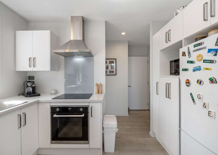  at 2/96 Palmers Road, New Brighton, Christchurch