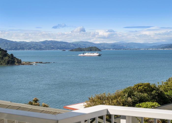  at 27 Tai Paku Paku Road, Karaka Bays, Wellington