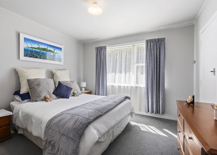 at 2A Wilfred Street, Tawa, Wellington, Wellington