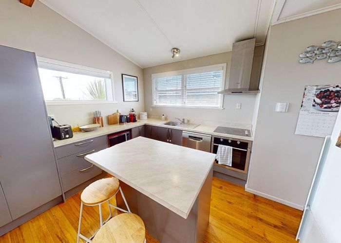  at 178 Karaka Street, Castlecliff, Whanganui, Manawatu / Whanganui