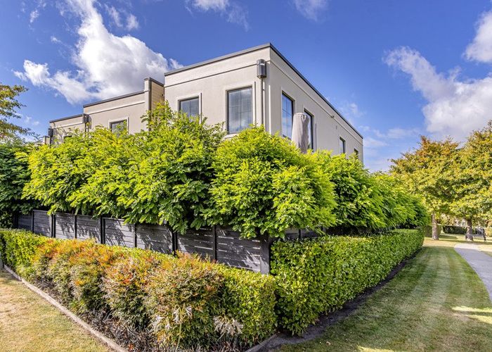  at 7 Millcreek Lane, Northwood, Christchurch