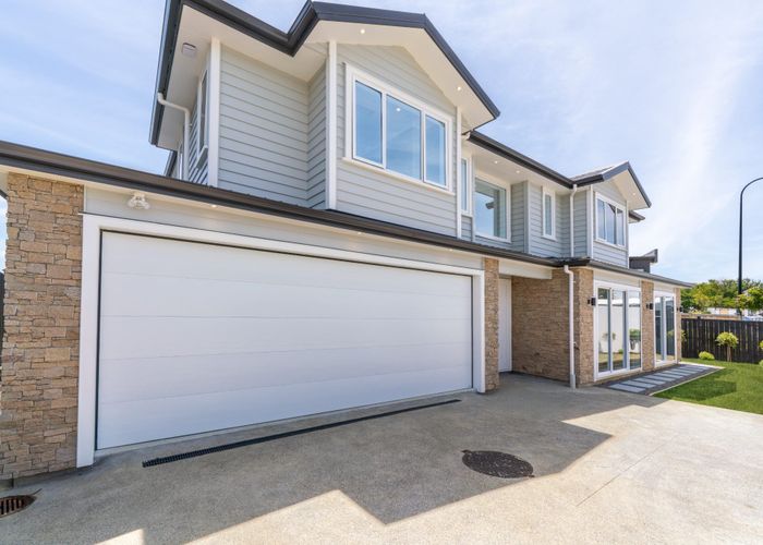  at 3 Kerekin Drive, Oteha, Auckland