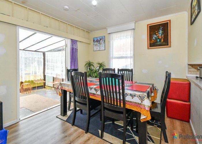  at 35 Ashgrove Road, Mangere, Auckland