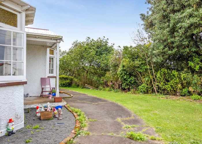  at 32 Norfolk Street, Patea, South Taranaki, Taranaki