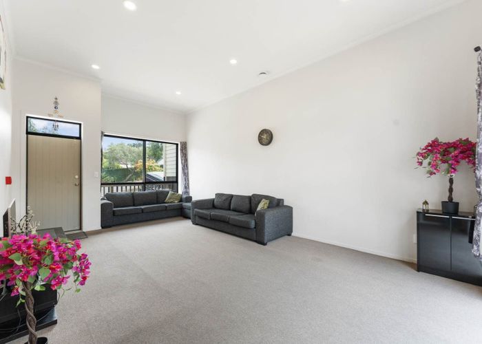  at 6/2 Swan Hill Drive, Glen Eden, Waitakere City, Auckland