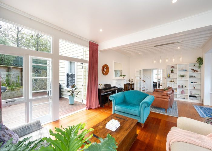  at 14 Cameron Road, Bluff Hill, Napier, Hawke's Bay
