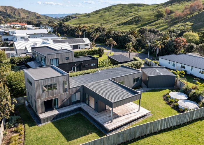  at 17 Beach Cove, Wainui, Gisborne
