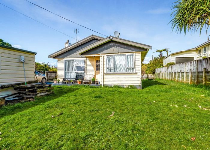  at 93 Omata Road, Marfell, New Plymouth