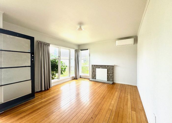  at 5 Bolton Place, Otara, Manukau City, Auckland