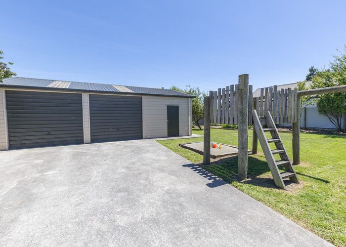  at 13 McMillan Street, Methven, Methven