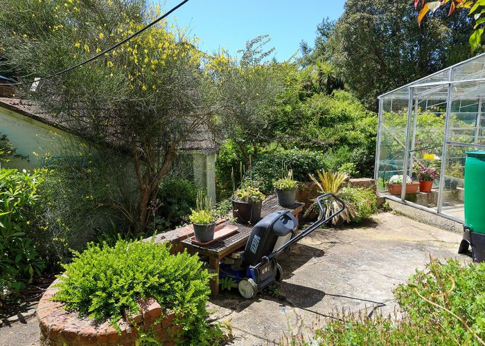  at 17 Littlebourne Road, Roslyn, Dunedin