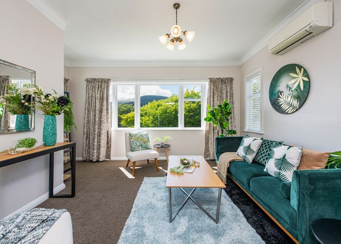  at 349 Main Road, Tawa, Wellington