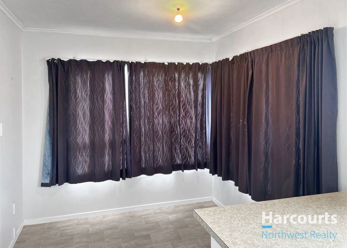  at 17 Huruhuru, Massey, Waitakere City, Auckland