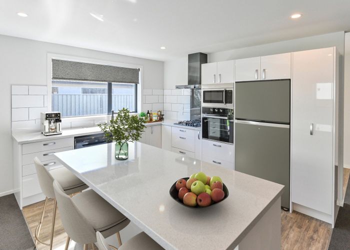  at 708A Queen St W, Saint Leonards, Hastings