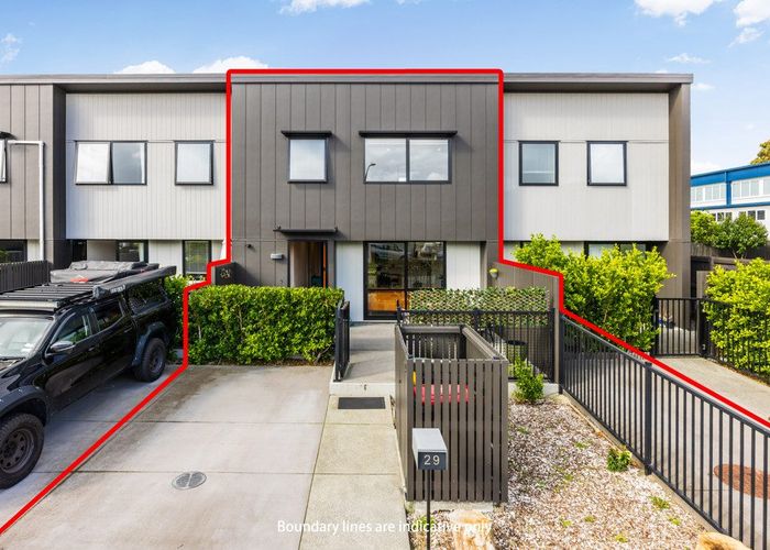  at 29 Cessna Crescent, Mangere, Manukau City, Auckland