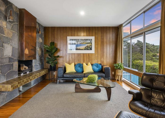  at 8 Kirkmay Place, St Heliers, Auckland