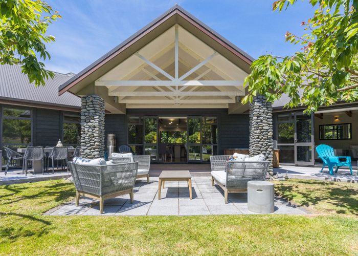  at 208 Mapara Road, Acacia Bay, Taupo, Waikato