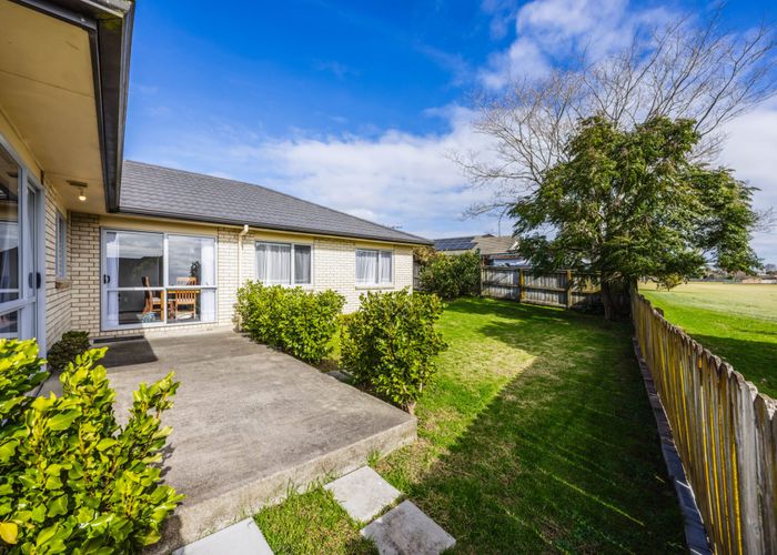  at 13 Glenross Drive, Wattle Downs, Manukau City, Auckland