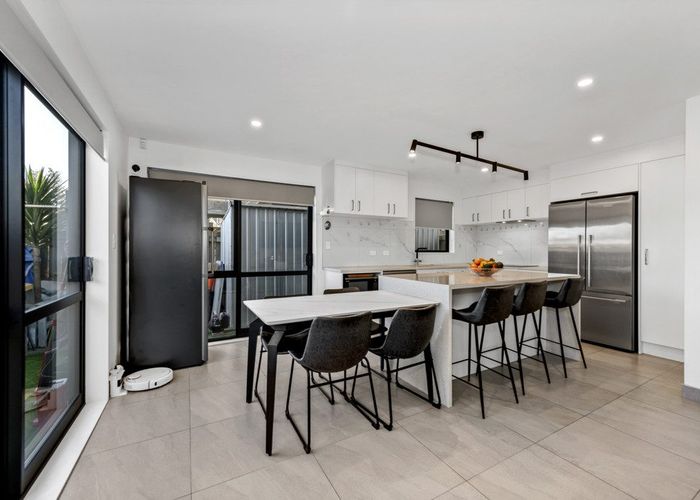  at 1/45 Dale Crescent, Pakuranga, Manukau City, Auckland