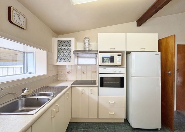  at 8 Colligan St, Upper Riccarton, Christchurch City, Canterbury