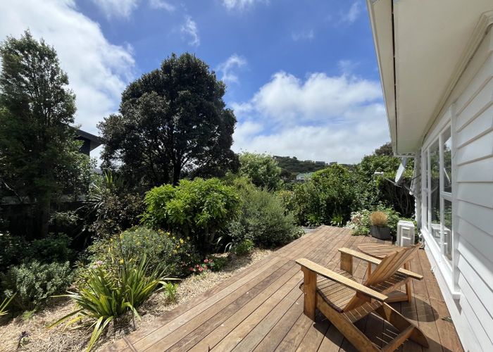  at 2a Taupo Crescent, Plimmerton, Porirua, Wellington