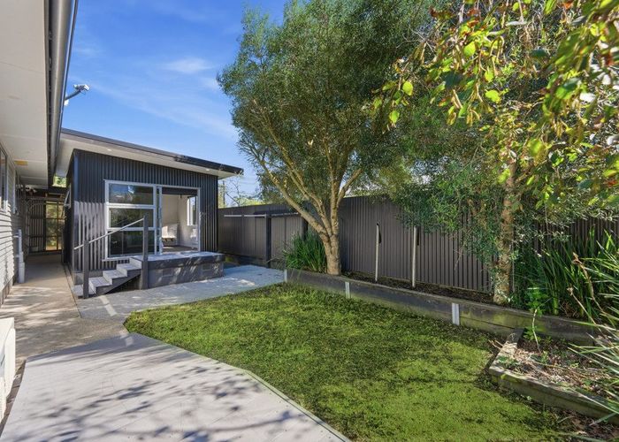  at 11 Harwood Road, Mount Wellington, Auckland City, Auckland