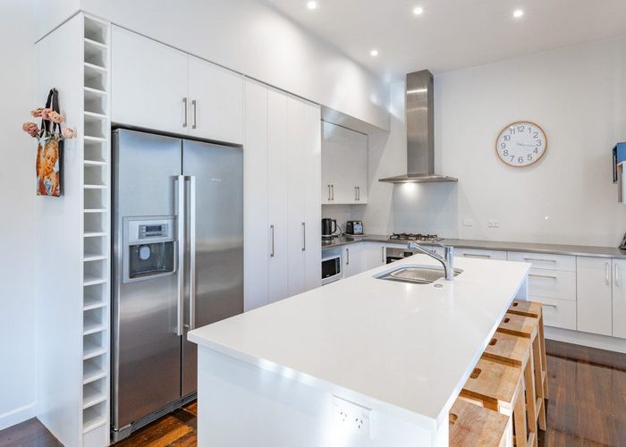  at 17 Elmwood Road, Strowan, Christchurch