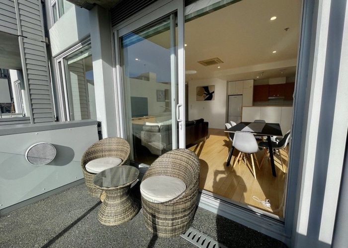  at 303/19 College Street, Te Aro, Wellington, Wellington