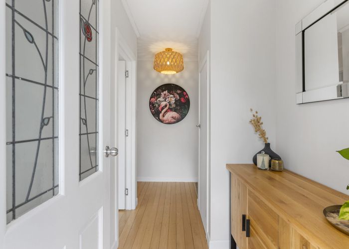  at 1/47 Stanley Road, Glenfield, Auckland