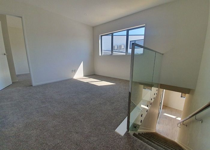  at 24B Castledine Crescent, Glen Innes, Auckland City, Auckland