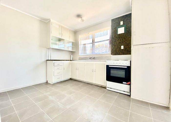  at 15A Addington Avenue, Manurewa, Manukau City, Auckland