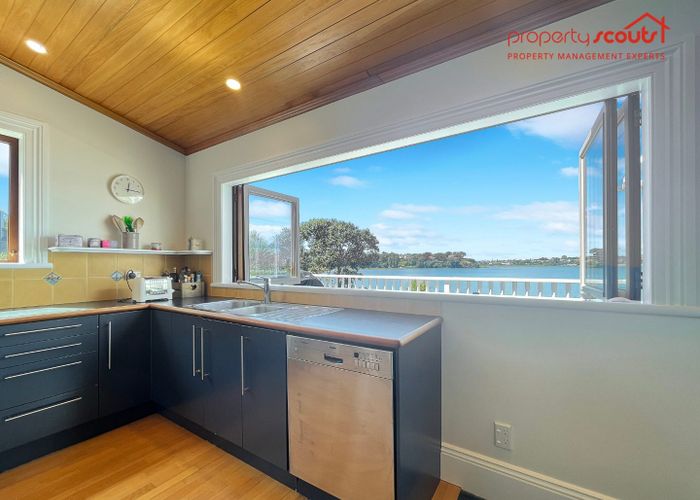  at 97 Norwood Road, Bayswater, North Shore City, Auckland
