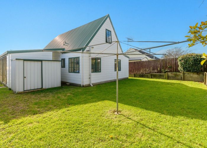  at 19 Cook Street, Gate Pa, Tauranga