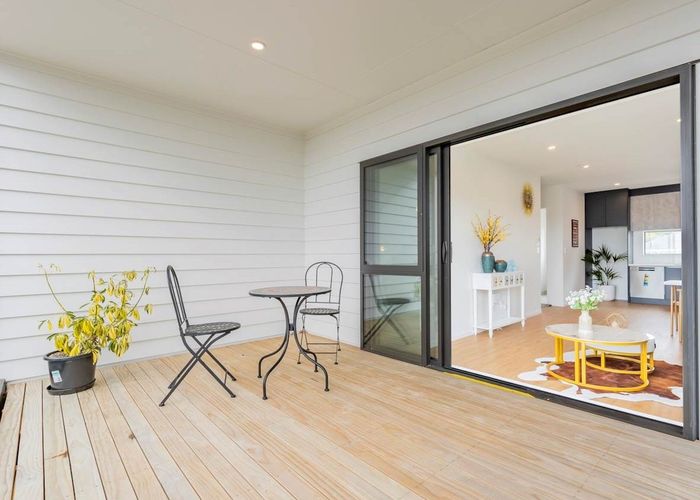  at 6/3 Milich Terrace, Te Atatu South, Auckland