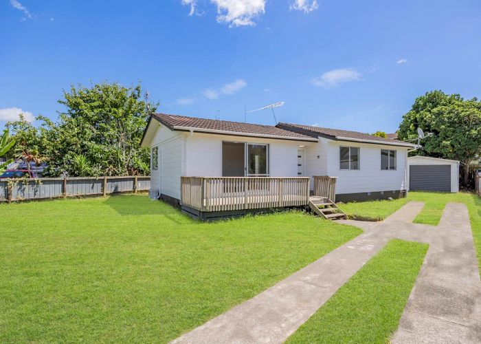  at 12 Slim Place, Clendon Park, Auckland