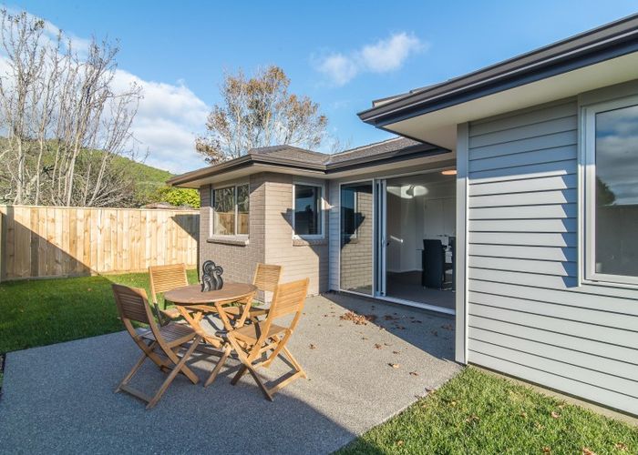  at 9 St Vincent Way, Waikanae