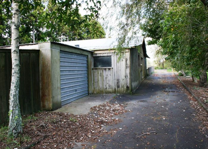  at 62 Blackbridge Road, Albany