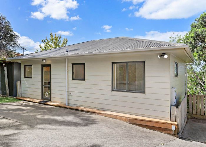  at 899A East Coast Road, Torbay, North Shore City, Auckland