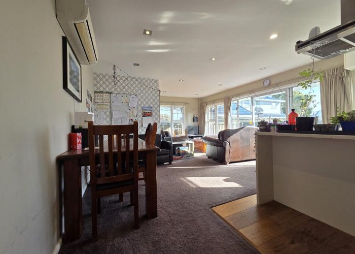  at 8 Coniston Avenue, Ilam, Christchurch City, Canterbury