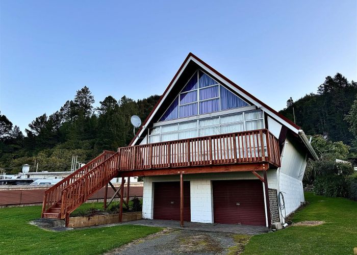  at 176 State Highway 30, Lake Rotoma, Rotorua, Bay Of Plenty