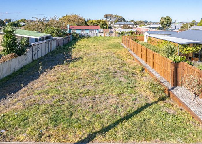  at 8 Gorran Avenue, Gonville, Whanganui, Manawatu / Whanganui