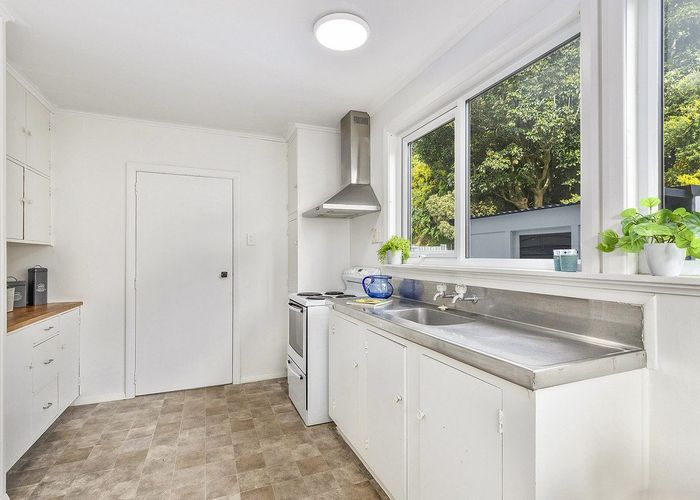  at 73 Dimock Street, Titahi Bay, Porirua, Wellington