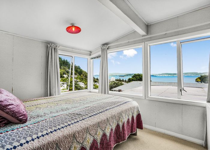  at 27 Totara Street, Eastbourne, Lower Hutt, Wellington