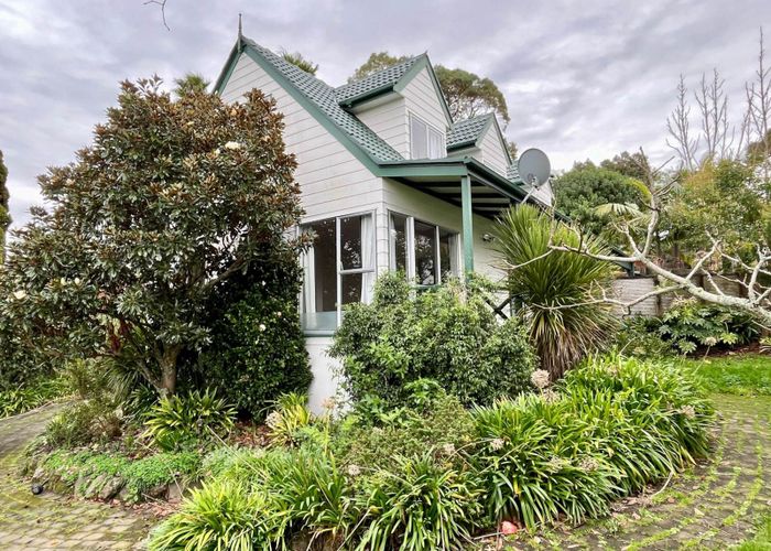  at 36 Nui Mana Place, Te Atatu South, Waitakere City, Auckland