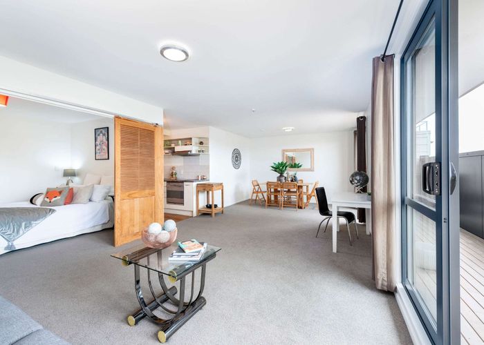  at 5/68 Mountain Road, Mount Wellington, Auckland City, Auckland